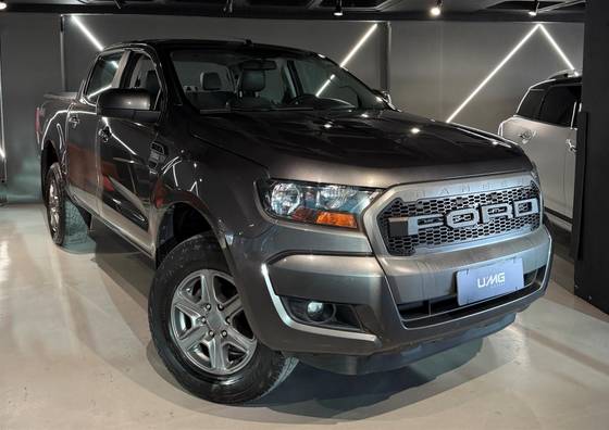 FORD RANGER 2.2 XLS 4X4 CD 16V DIESEL 4P AUTOMÁTICO FORD RANGER 2.2 XLS 4X4 CD 16V DIESEL 4P AUTOMÁTICO